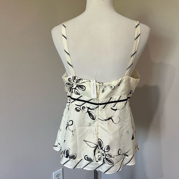 White House Black Market NWT Silk Tank Top Blouse Shirt Size XL. - Picture 3 of 10